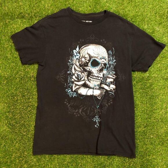 FifthSun Skull & Rosary Graphic Tee - Picture 1 of 4